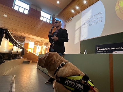 David Casinos y su perro guía Urano