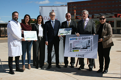 Presentación del cupón dedicado al 50 aniversario del Hospital Clínico Virgen de la Arrixaca