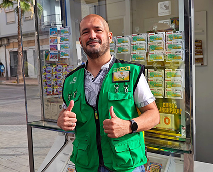 Ricardo José Romero Mérida, vendedor de la ONCE en Alicante