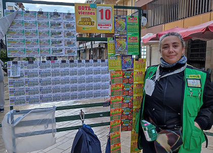Mari Carmen Váquez, vendedora que ha dado un Sueldazo en Punta Umbría