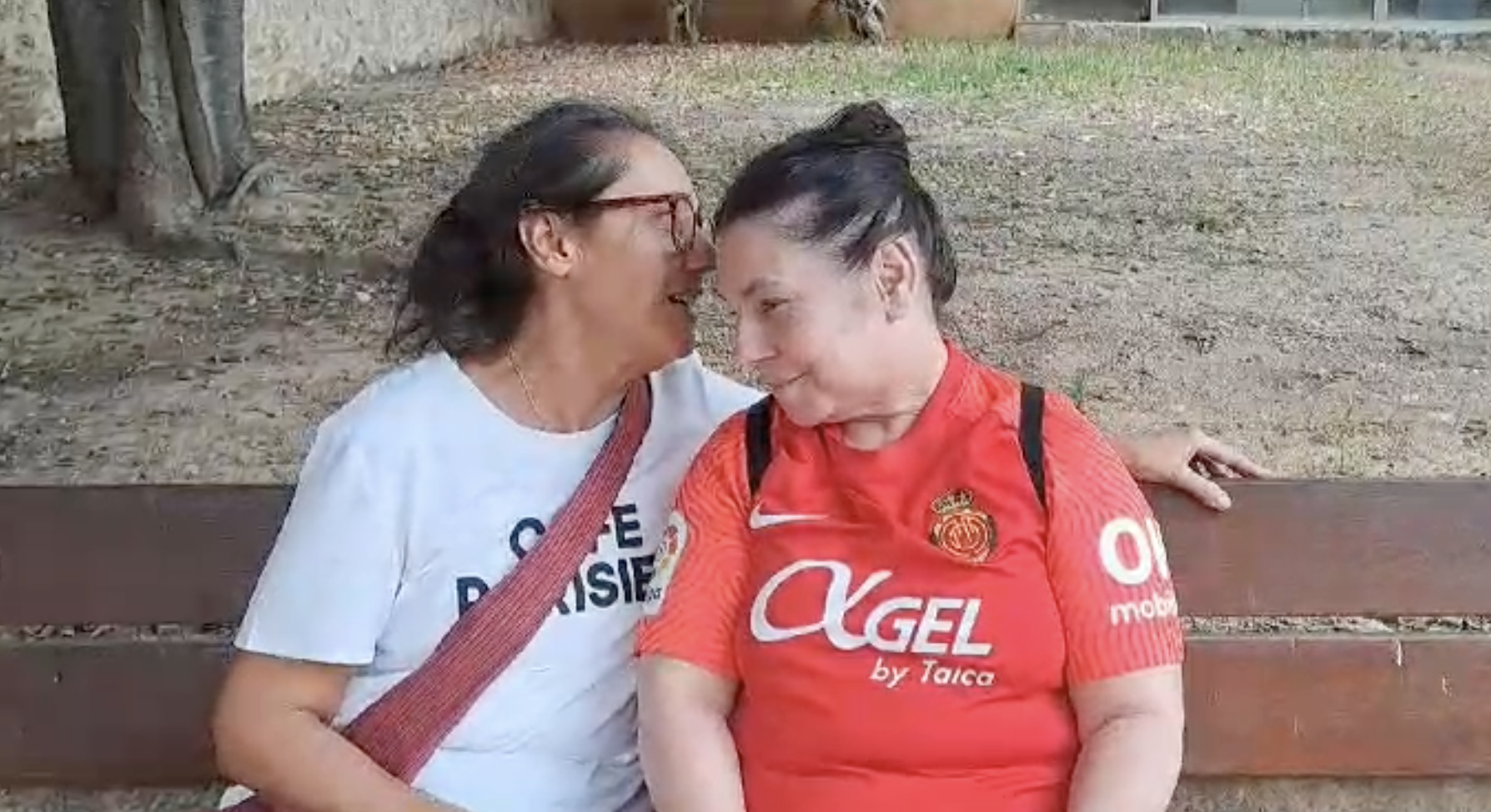 Victoria Navarro e Isabel Rosello